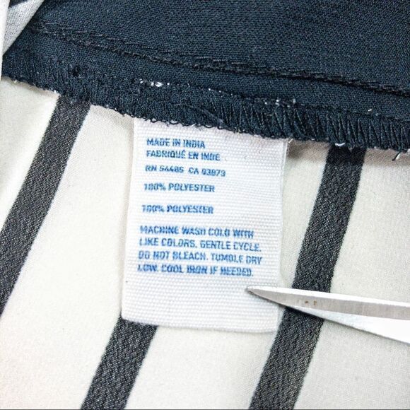 AEO Sheer Black/White Striped Blouse Sz SP - Picture 10 of 10